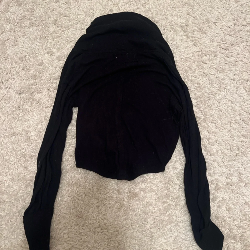 Free People Black Sweater - Picture 2 of 2